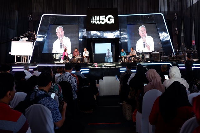  Tri Uji Coba Teknologi 5G di Surabaya 